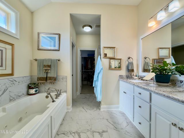 245 Falls Crossing, Madison, MS 39110