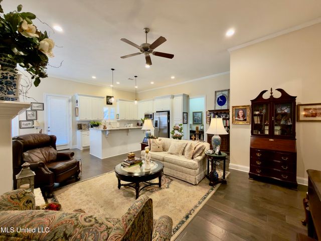 245 Falls Crossing, Madison, MS 39110