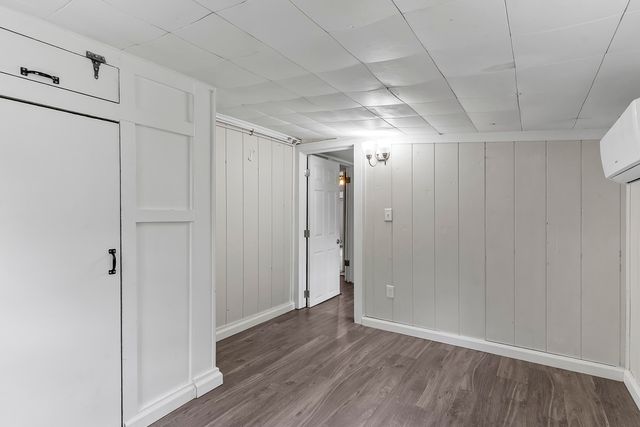 1536 E Whiteside Street, Springfield, MO 65804