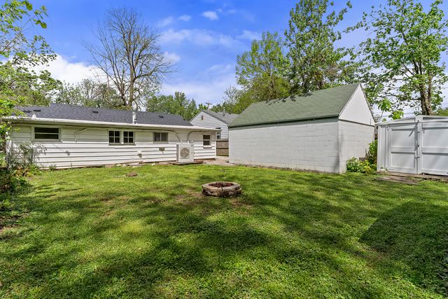1536 E Whiteside Street, Springfield, MO 65804