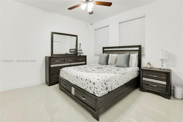 16621 SW 58th Terrace, Miami, FL 33193