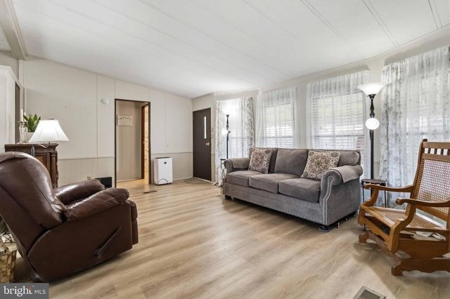 105 PALM CITY PARK, Annville, PA 17003