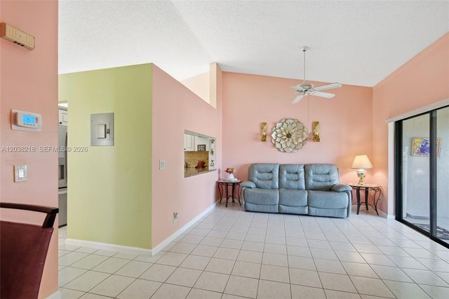 104 Freedom Ct 104, Deerfield Beach, FL 33442