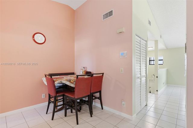 104 Freedom Ct 104, Deerfield Beach, FL 33442