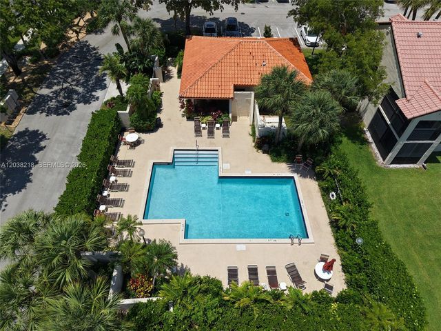 104 Freedom Ct 104, Deerfield Beach, FL 33442
