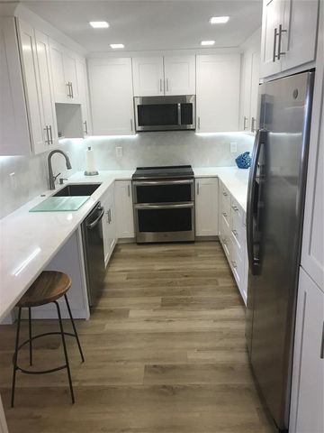 812 BRINY Avenue 10A, Pompano Beach, FL 33062