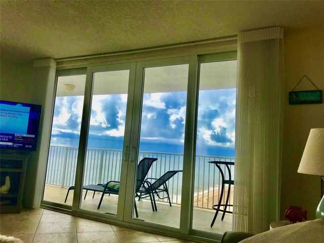 812 BRINY Avenue 10A, Pompano Beach, FL 33062