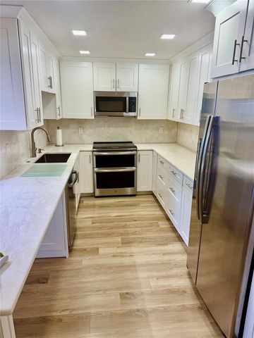 812 BRINY Avenue 10A, Pompano Beach, FL 33062