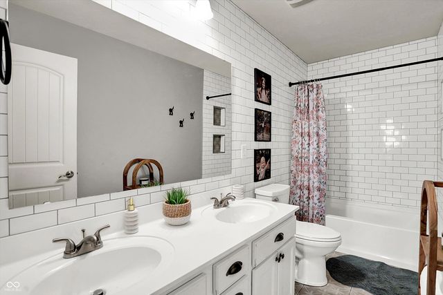 974 Adlo Lane, Westfield, IN 46074