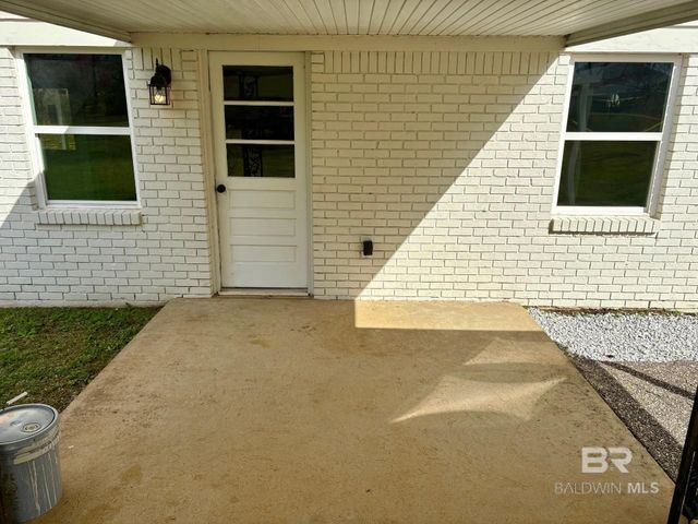 2102 Hand Avenue, Bay Minette, AL 36507