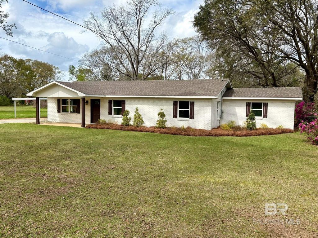 2102 Hand Avenue, Bay Minette, AL 36507