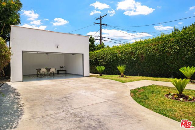 2919 Somerset Drive, Los Angeles, CA 90016