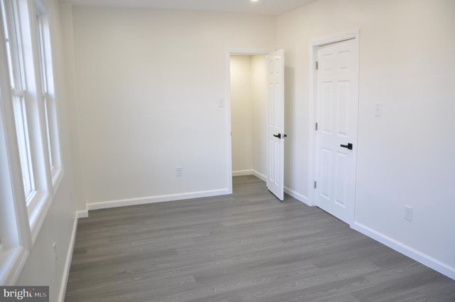 301 LAUREL AVE, Woodlynne, NJ 08107