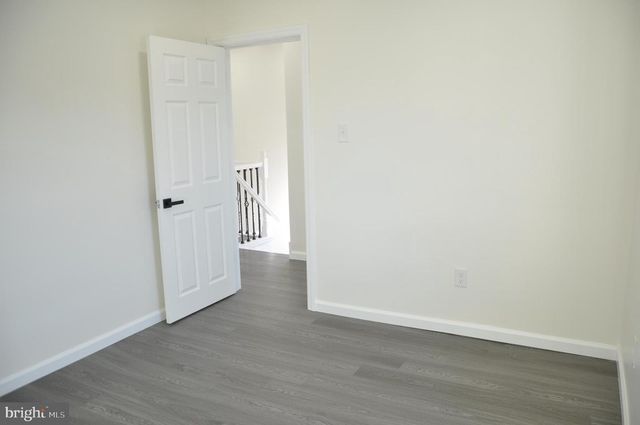 301 LAUREL AVE, Woodlynne, NJ 08107