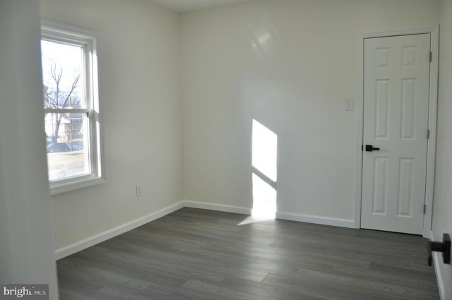 301 LAUREL AVE, Woodlynne, NJ 08107