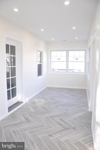 301 LAUREL AVE, Woodlynne, NJ 08107