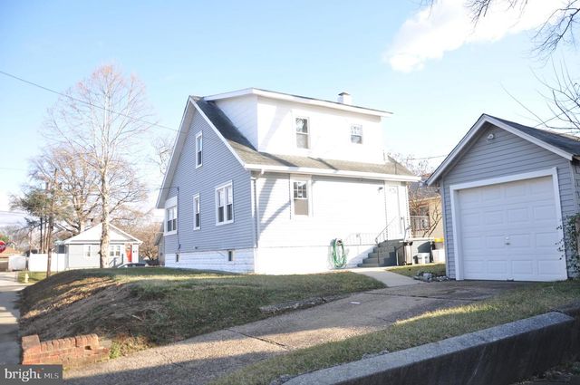 301 LAUREL AVE, Woodlynne, NJ 08107