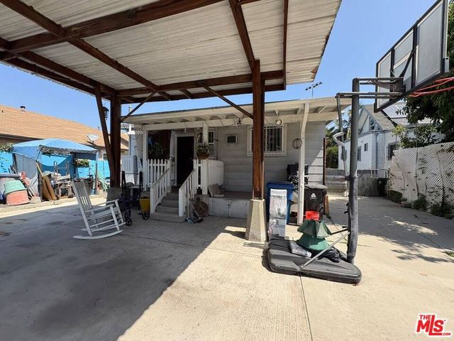 1528 W 36th Street, Los Angeles, CA 90018