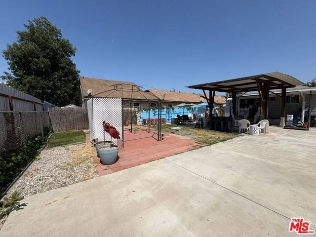 1528 W 36th Street, Los Angeles, CA 90018
