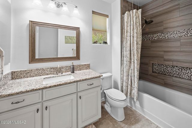 12081 N Golden Mirror Drive, Marana, AZ 85658