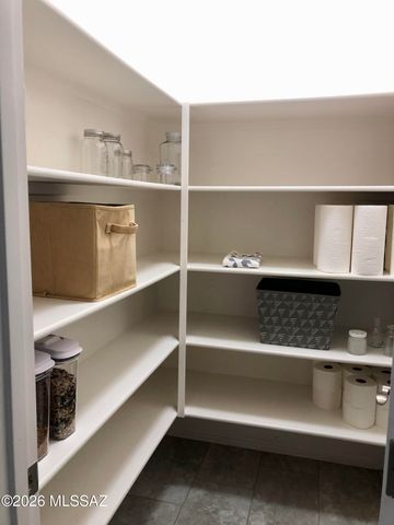12081 N Golden Mirror Drive, Marana, AZ 85658