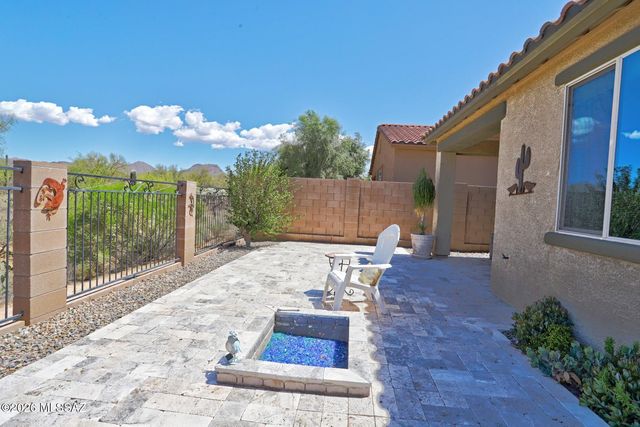 12081 N Golden Mirror Drive, Marana, AZ 85658