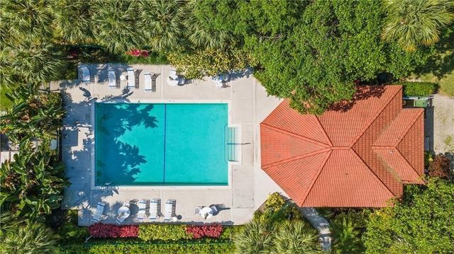 4106 Carriage Drive 5C, Pompano Beach, FL 33069