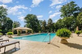 4215 Harding Pike Apt 607, Nashville, TN 37205