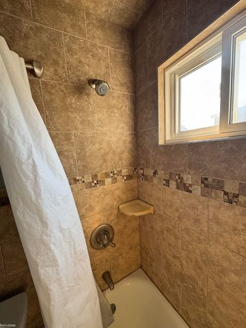 22627 Lake Drive, Saint Clair Shores, MI 48082