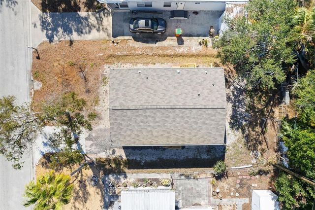 5234 YELLOW PINE STREET N, St Petersburg, FL 33709