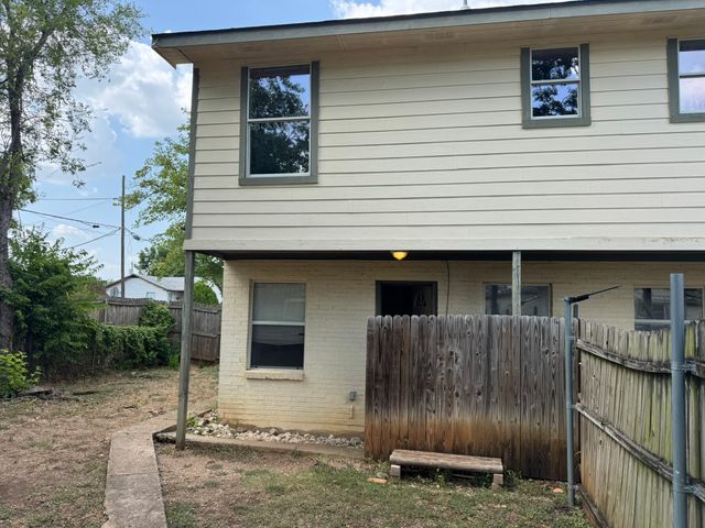 3850 Mt Ranier Street 3850, Dallas, TX 75211
