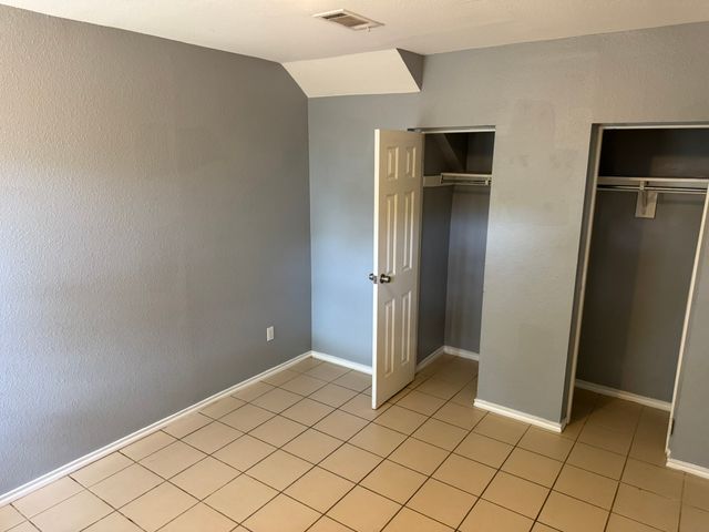 3850 Mt Ranier Street 3850, Dallas, TX 75211
