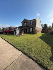 9810 Brookside Drive, La Porte, TX 77571