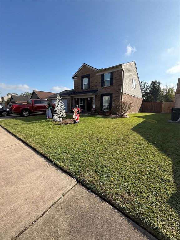 9810 Brookside Drive, La Porte, TX 77571