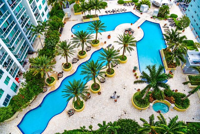 244 Biscayne Blvd 3902, Miami, FL 33132