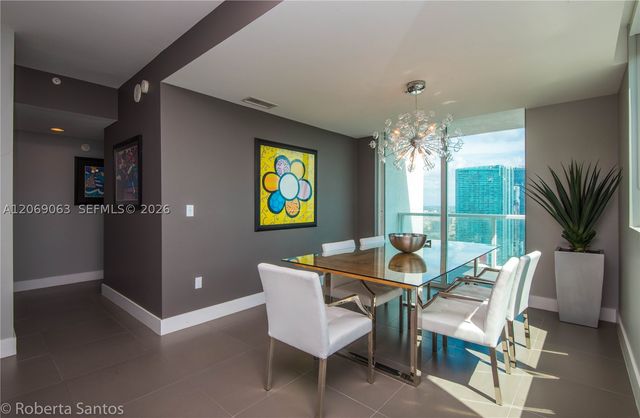 244 Biscayne Blvd 3902, Miami, FL 33132