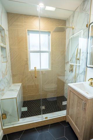 7212 S Euclid Avenue 2, Chicago, IL 60649