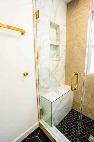 7212 S Euclid Avenue 2, Chicago, IL 60649