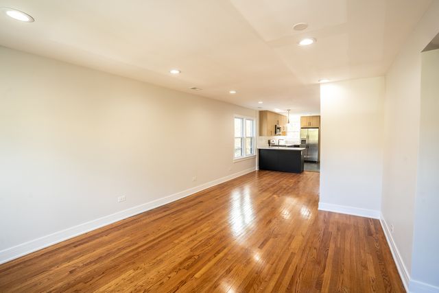 7212 S Euclid Avenue 2, Chicago, IL 60649
