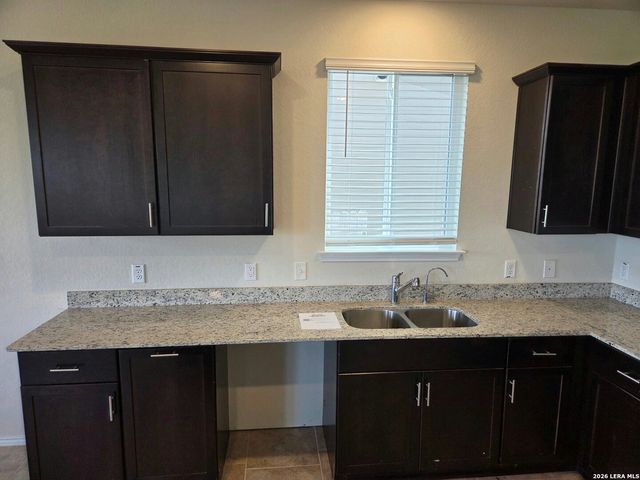 10627 BRADY CREEK CP, San Antonio, TX 78252
