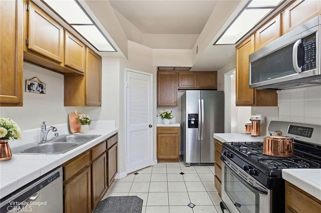 4900 N Grand 130, Covina, CA 91724