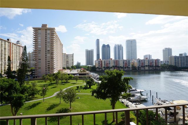 290 174th St 617, Sunny Isles Beach, FL 33160