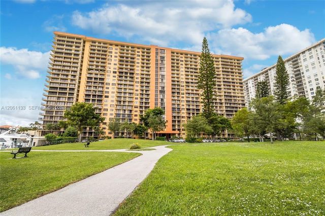 290 174th St 617, Sunny Isles Beach, FL 33160