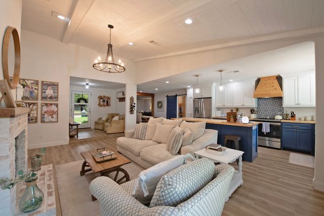 119 Reba Road, Heath, TX 75032
