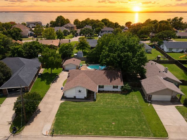 119 Reba Road, Heath, TX 75032