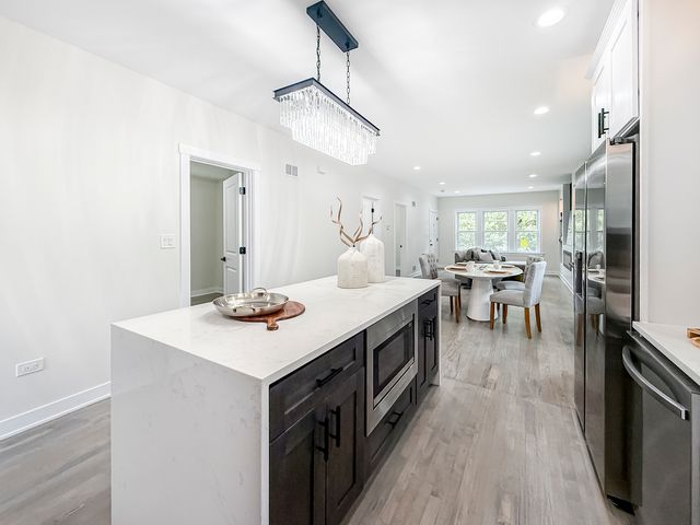 3128 Arthur Avenue, Brookfield, IL 60513