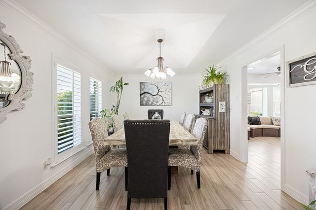 1301 Davis Lane, Terrell, TX 75160
