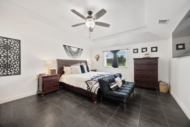 1301 Davis Lane, Terrell, TX 75160