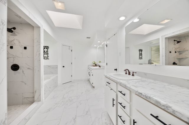 1301 Davis Lane, Terrell, TX 75160
