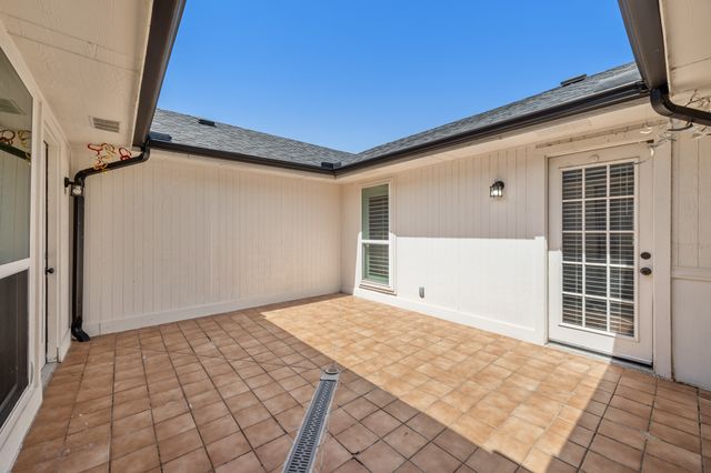 1301 Davis Lane, Terrell, TX 75160